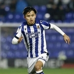 　エルデンセ戦の後半、攻め込むレアル・ソシエダードの久保＝エルダ（共同）