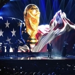 　米ワシントンで開催されたサッカーＷ杯北中米３カ国大会の組み合わせ抽選会＝５日（共同）