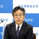 　記者会見する電気事業連合会の林欣吾会長＝１９日午後、東京都千代田区