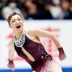 　フィギュアスケートの全日本選手権女子フリーで演技する坂本花織。５連覇を果たし、ミラノ・コルティナ冬季五輪代表に決まった＝２１日、東京・国立代々木競技場