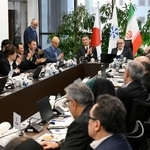 　ジェトロとテヘラン商工会議所が開いた覚書の締結式＝２１日、テヘラン（共同）