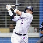 　ホワイトソックス入りが決まった村上＝２０２３年２月、沖縄県浦添市