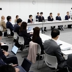 　こども家庭庁で開催された有識者会議＝２２日午後