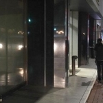 　タイ人少女が働かされていたとされる個室マッサージ店が入るビル＝１１月、東京・湯島