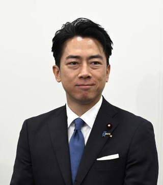 　小泉進次郎氏
