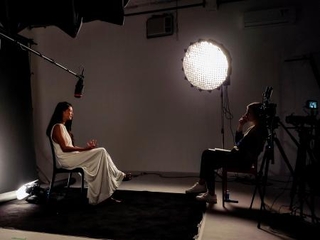 　映画「母性って便利な言葉ですね。」の一場面（Ｃ）２０２４　Ｂａｎａｎｅｉｒａ　Ｆｉｌｍｅｓ