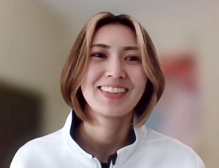 　オンラインで取材に応じる吉村紗也香＝８日