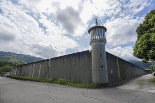 　徳島市の徳島刑務所