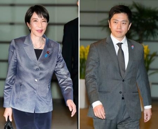　高市首相（左）と日本維新の会の吉村代表。この後首相と自民党、維新の幹部の会談が行われた＝１４日午後、首相官邸