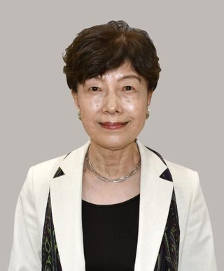 　円より子氏