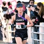 　全日本実業団対抗駅伝の６区を力走するＧＭＯインターネットグループの嶋津雄大（代表撮影）