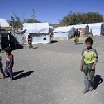 　イエメンの首都サヌア郊外にある避難民キャンプ＝２０２４年