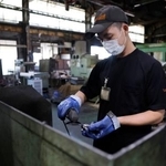 　愛知県内の工場で働くベトナム人技能実習生