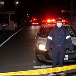 　事件のあった愛知県豊川市御油町一ノ坪のアパート周辺＝６日午前５時１１分