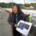 　沖縄県名護市辺野古沖の大浦湾で行った「リーフチェック」の結果について説明する日本自然保護協会の安部真理子主任＝１１日午後、名護市