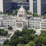 　国会議事堂＝２０２５年８月
