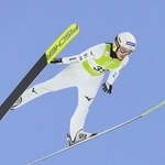 　Ｗ杯ジャンプ女子個人第１７戦で飛躍する丸山希＝張家口（共同）