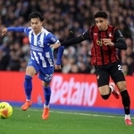 　ボーンマス戦にフル出場したブライトンの三笘薫（左）＝１９日（ゲッティ＝共同）