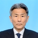 　筒井洋樹氏