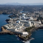 　佐賀県玄海町の九州電力玄海原発＝１４日（共同通信社ヘリから）