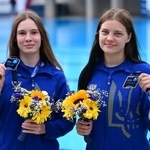 　トルコ・アンタルヤで開かれた欧州選手権にウクライナ代表として出場したリスクン（右）＝２０２５年５月（ゲッティ＝共同）