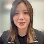 　オンラインで取材に応じるスノーボード女子の三木つばき＝２０日