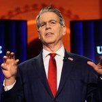 　話をするベセント米財務長官＝２０日、スイス・ダボス（ＡＰ＝共同）