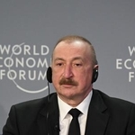 　２０日、スイス・ダボスで、世界経済フォーラム年次総会に参加するアゼルバイジャンのアリエフ大統領（ゲッティ＝共同）