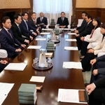 　開かれた衆院議院運営委員会の理事会＝２１日午前、国会