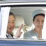 　天皇、皇后両陛下＝昨年１２月、東京・元赤坂