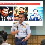 　フェイスブックに投稿された中国の習近平国家主席を想起させる人物の風刺画を含む写真（フェイスブックから）