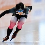 　スピードスケートＷ杯今季最終戦を前に、会場のリンクで調整する倉坪克拓＝インツェル（共同）