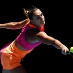 　女子シングルス３回戦でプレーするアリーナ・サバレンカ＝メルボルン（ゲッティ＝共同）