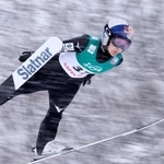 　８位となった高梨沙羅の飛躍＝大倉山