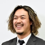 　契約交渉に臨み取材に応じる西武の高橋光成投手＝２８日、埼玉県所沢市