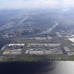 　東京都大田区の羽田空港＝２０２１年