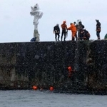 　北海道せたな町で続く捜索活動＝３０日午前