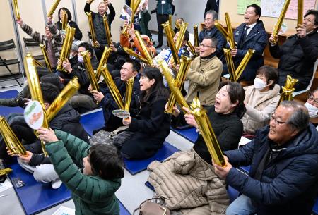 必ず金取ると信じてた」|全国海外|神戸新聞NEXT