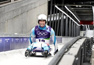 　男子１人乗り３回戦を終えた小林誠也＝コルティナダンペッツォ（共同）