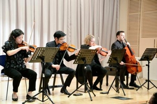 　「ミュージック・フロム・ジャパン」の演奏会＝１２日、米ニューヨーク（共同）