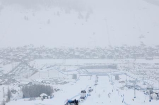 　スノーボードのスロープスタイルで練習が行われたリビーニョ・スノーパーク＝１４日、リビーニョ（ゲッティ＝共同）