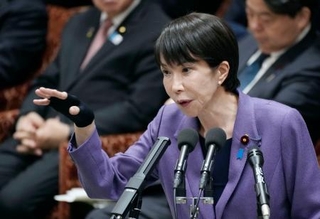 　衆院予算委で答弁する高市首相＝２７日午後