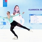 　フィギュアスケートのジャンプを競うロシア連盟の大会で、準決勝に出場したカミラ・ワリエワ＝１日、モスクワ（タス＝共同）