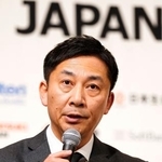 　記者会見する日本バスケットボール協会の島田慎二会長＝３日、東京都内