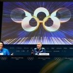 　イタリア・ミラノで開かれた大会組織委の記者会見＝７日（共同）