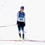 　男子距離複合　４４位でゴールする山崎大翔＝テーゼロ（共同）