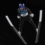 　男子個人ノーマルヒル　小林陵侑の１回目の飛躍＝プレダッツォ（共同）