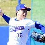 　シート打撃に登板した中日・桜井＝北谷