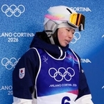 　女子モーグル決勝２回目を終え、さえない表情を見せる冨高日向子＝リビーニョ（共同）