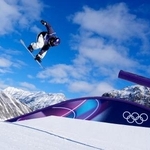 　女子スロープスタイルの試合会場で調整する村瀬心椛＝リビーニョ（共同）